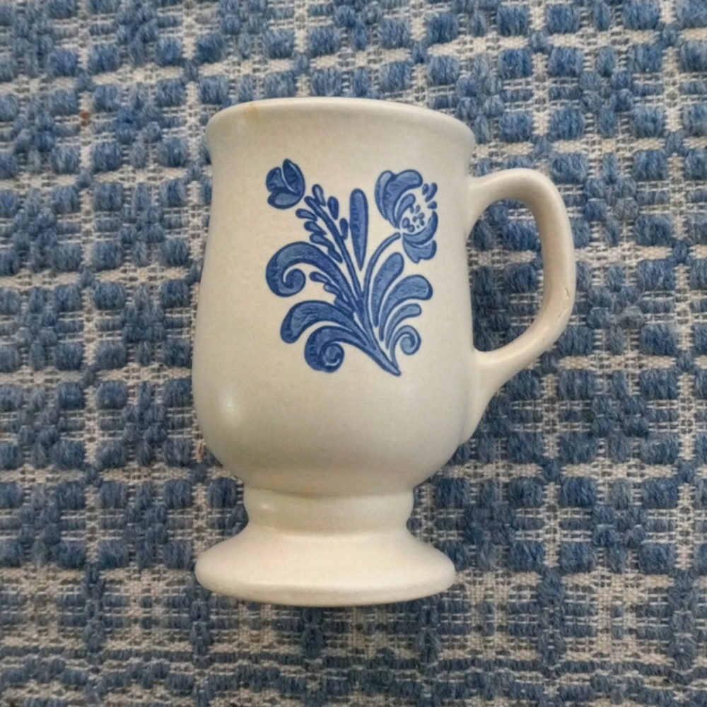 Pfaltzgraff yorktowne coffee mug